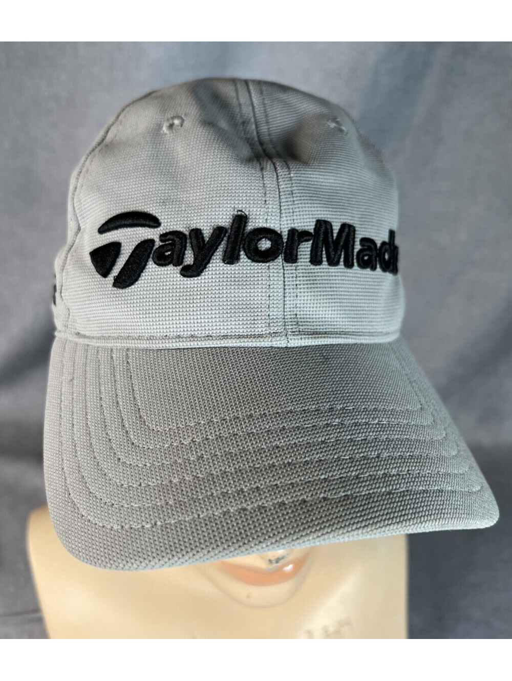 TaylorMade Tour Preferred Light Grey Golf Hat Adjustable Performance Cap 1051-1Q